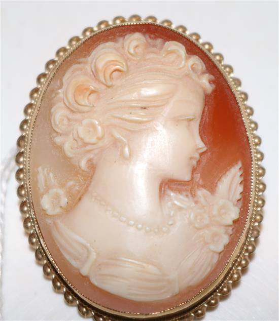 Cameo brooch, 9ct gold mount